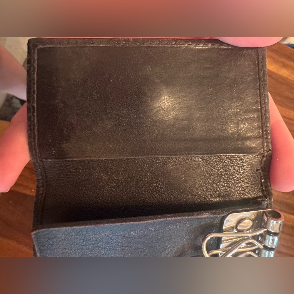 GUCCI Britt Guccissima Leather Key Case Black - Picture 6 of 9